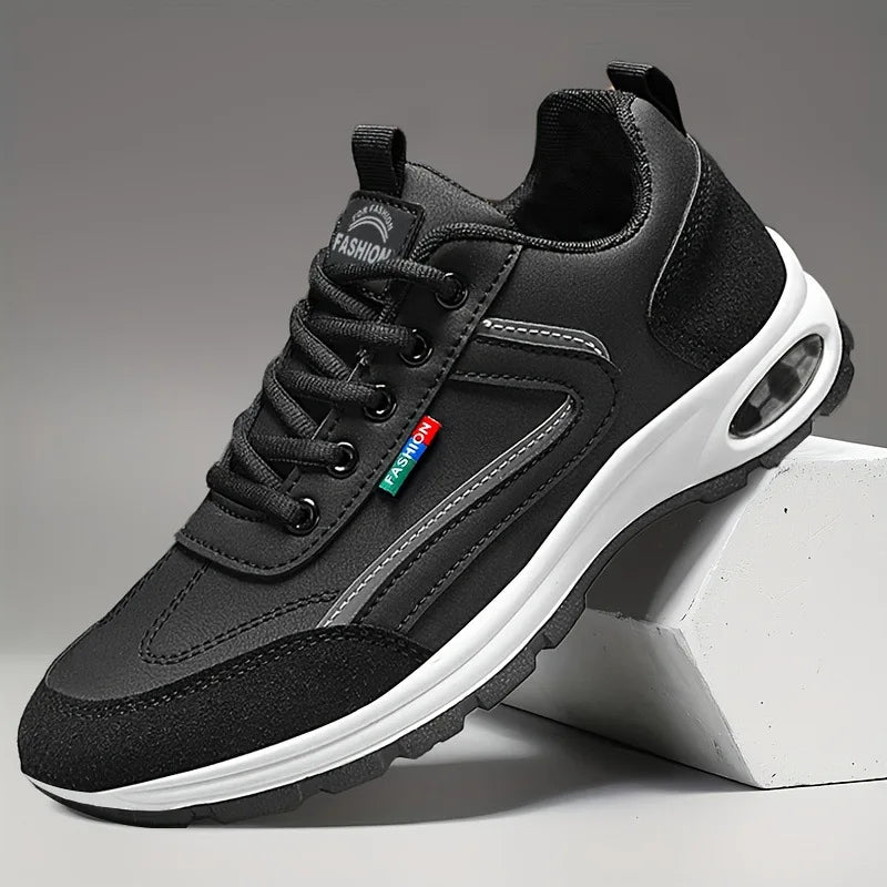 New spring casual and versatile men's sneakers, travel shoes and running sports shoes in large sizes