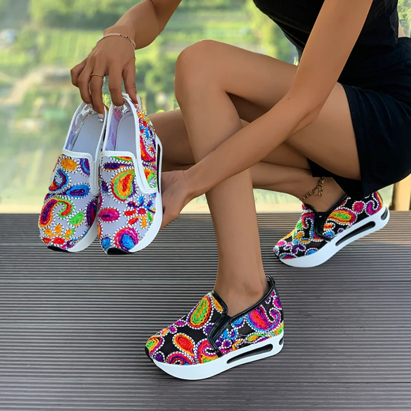 Women Sneakers Spring Autumn Slip on Casual Shoes for Women Embroidery Thick Platform Sneakers Women Breathable Mesh Loafers