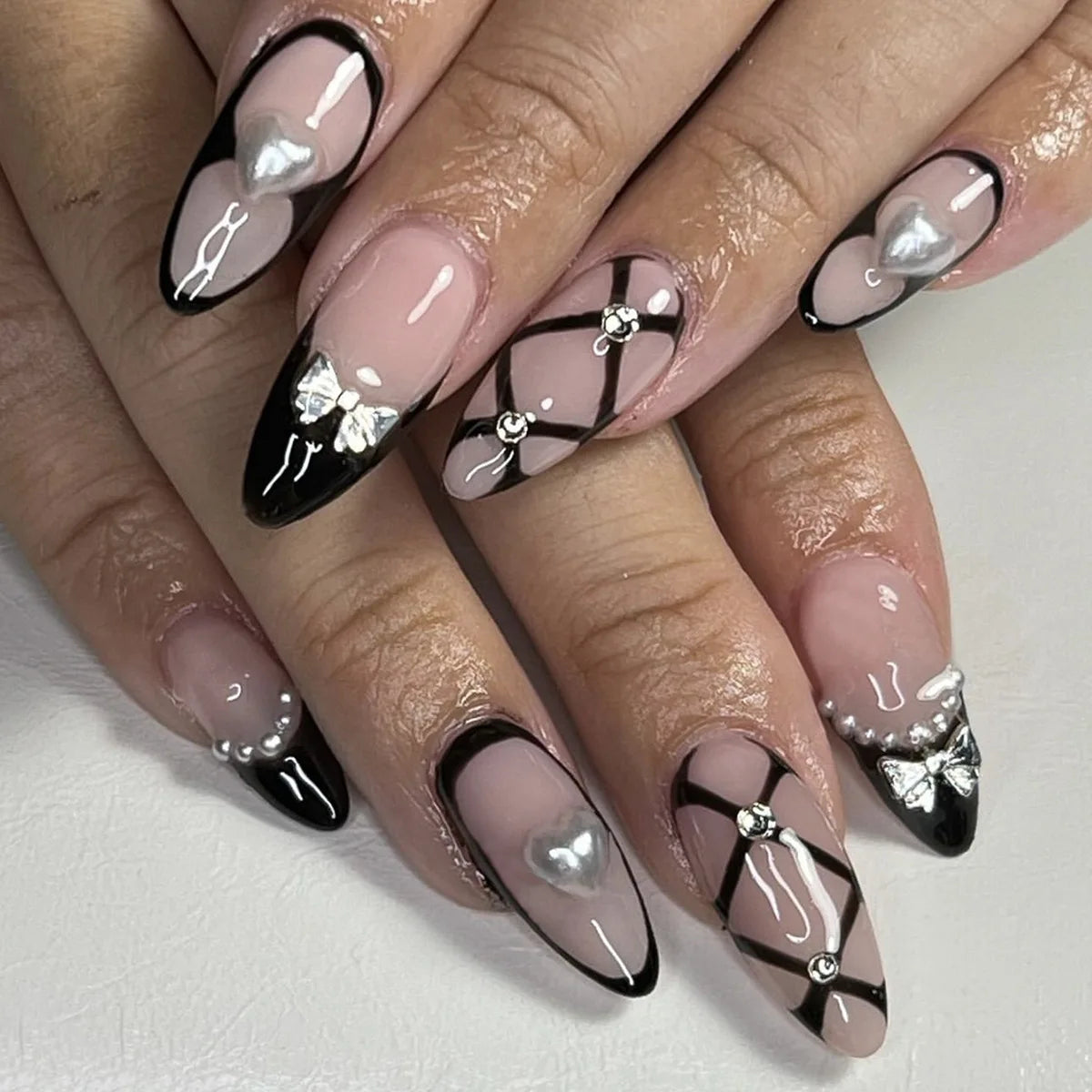 French Fake Nails Red Five-pointed Star False Nails Full Cover Press on Nail Tips y2k Nail Art Almond Artificial Nail Patches
